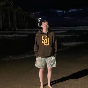 Meet your Posher, Elijah